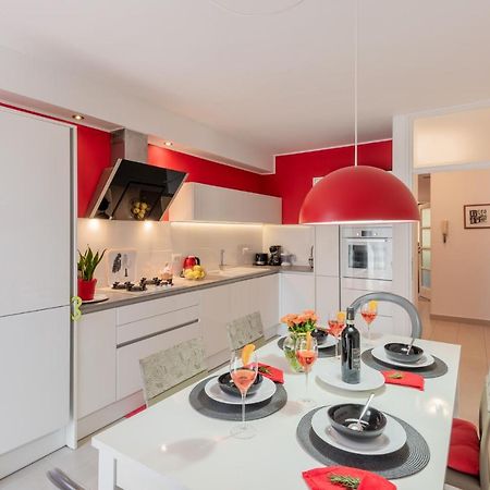 Apartment Anna พูลา ภายนอก รูปภาพ
