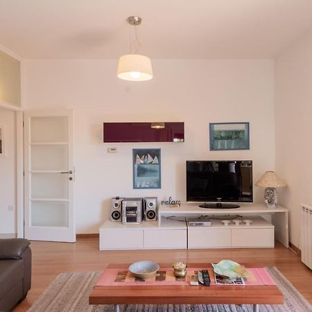 Apartment Anna พูลา ภายนอก รูปภาพ