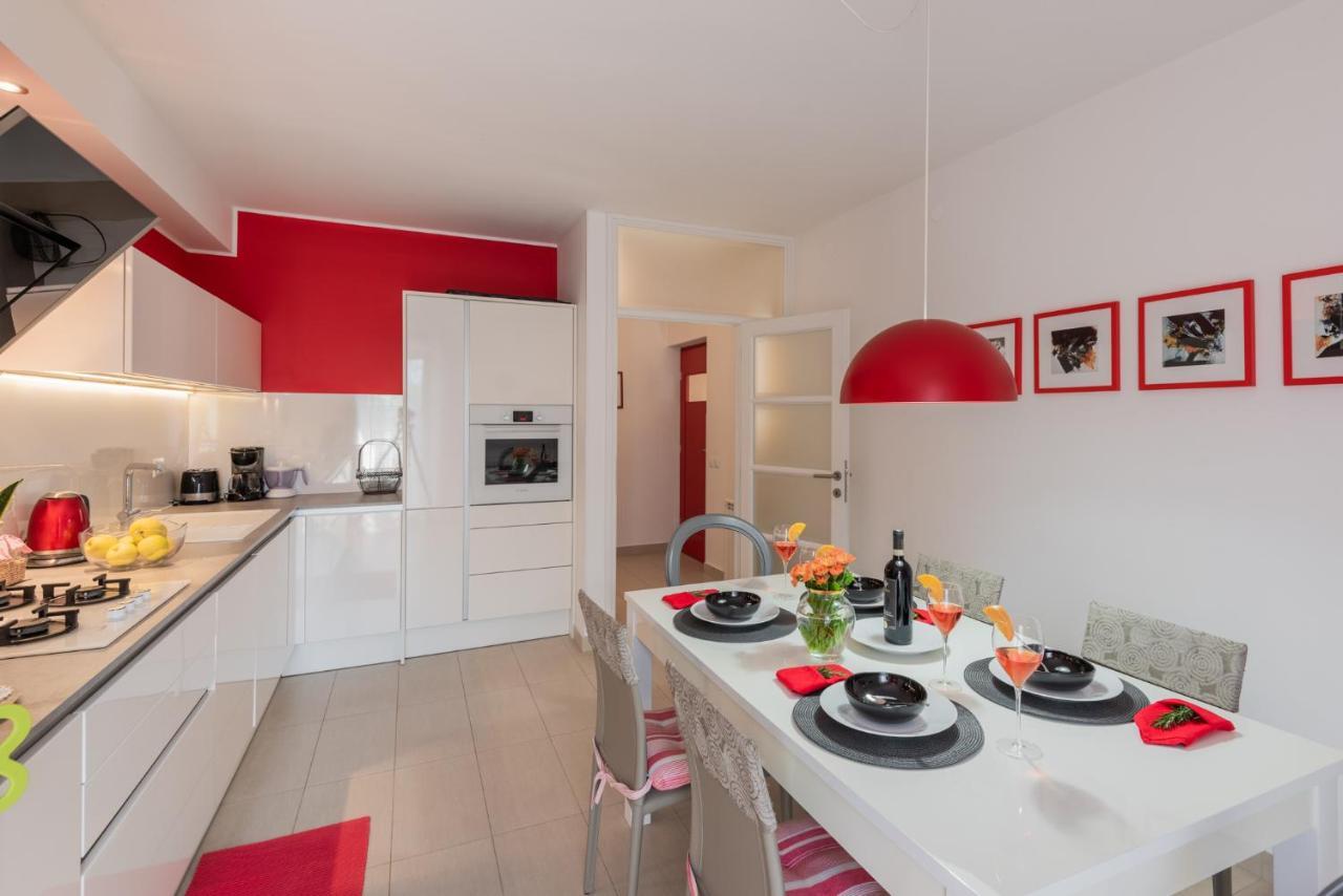 Apartment Anna พูลา ภายนอก รูปภาพ