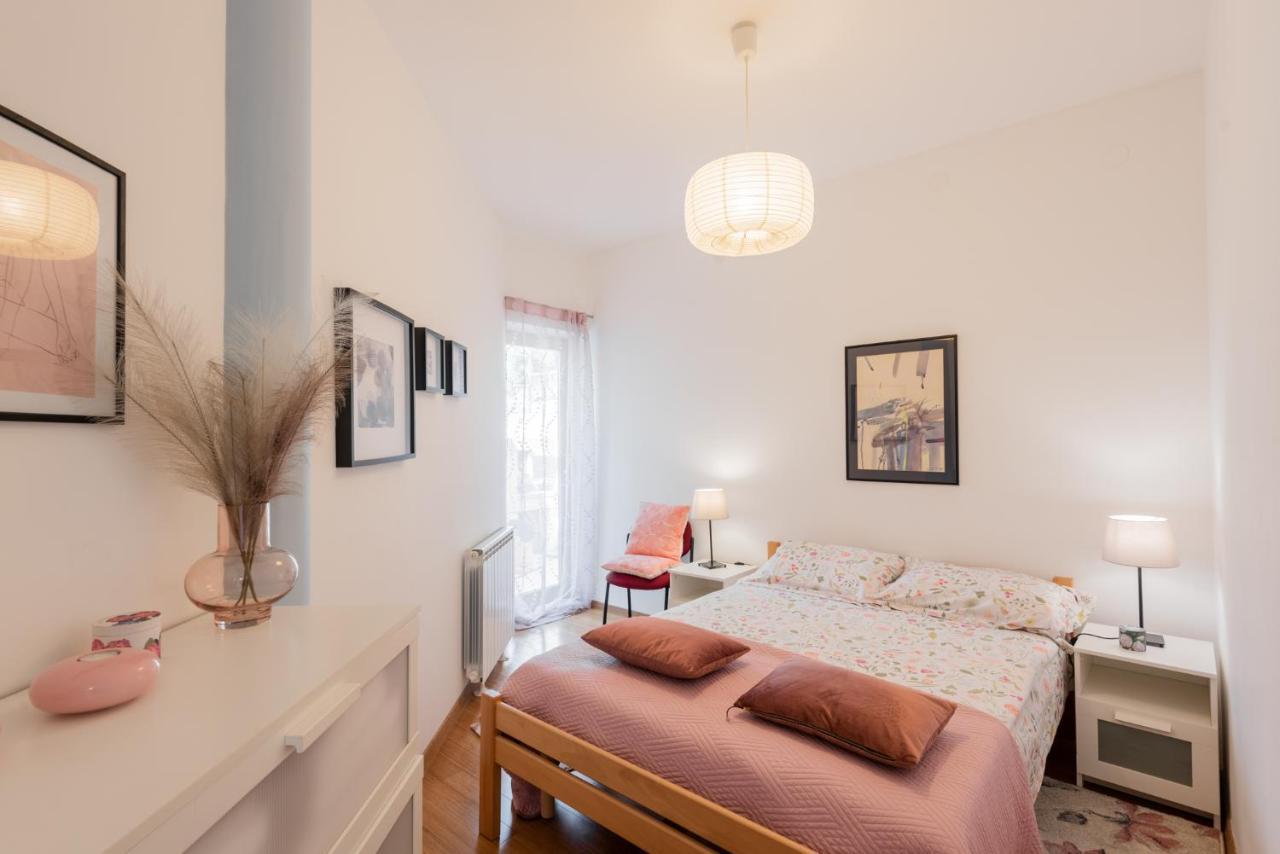 Apartment Anna พูลา ภายนอก รูปภาพ
